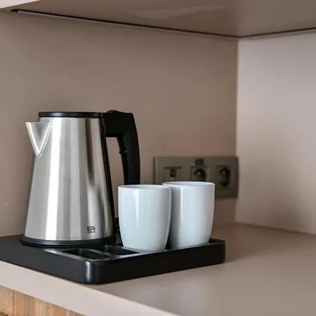 Hotel apartamentowy Five 4*