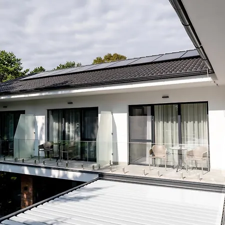 Hotel apartamentowy Five