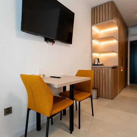 Five 4* Dunajská Streda